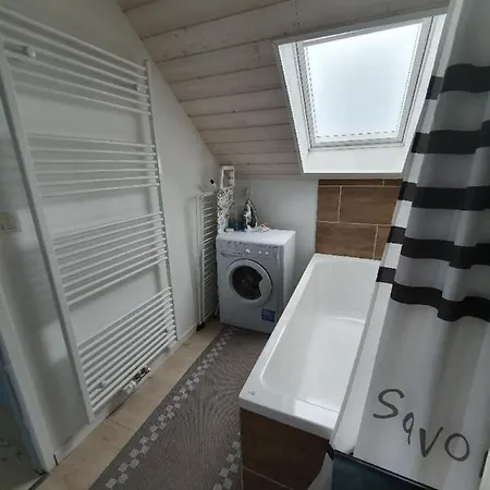 Les Brimbelles Apartment